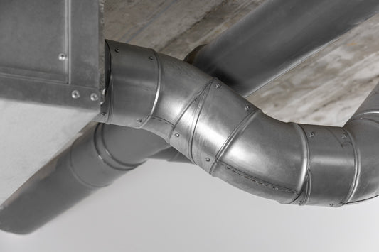 High-pressure HVAC application with durable connector